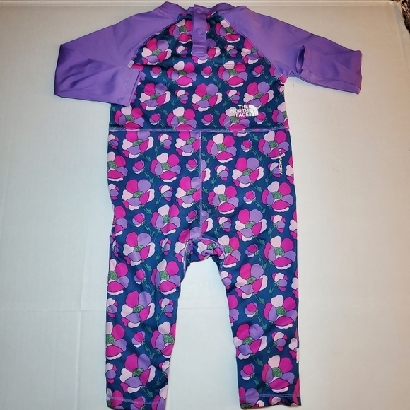 The North Face║One Piece Swimwear║Size 6-12M Rashguard - Picture 5 of 9